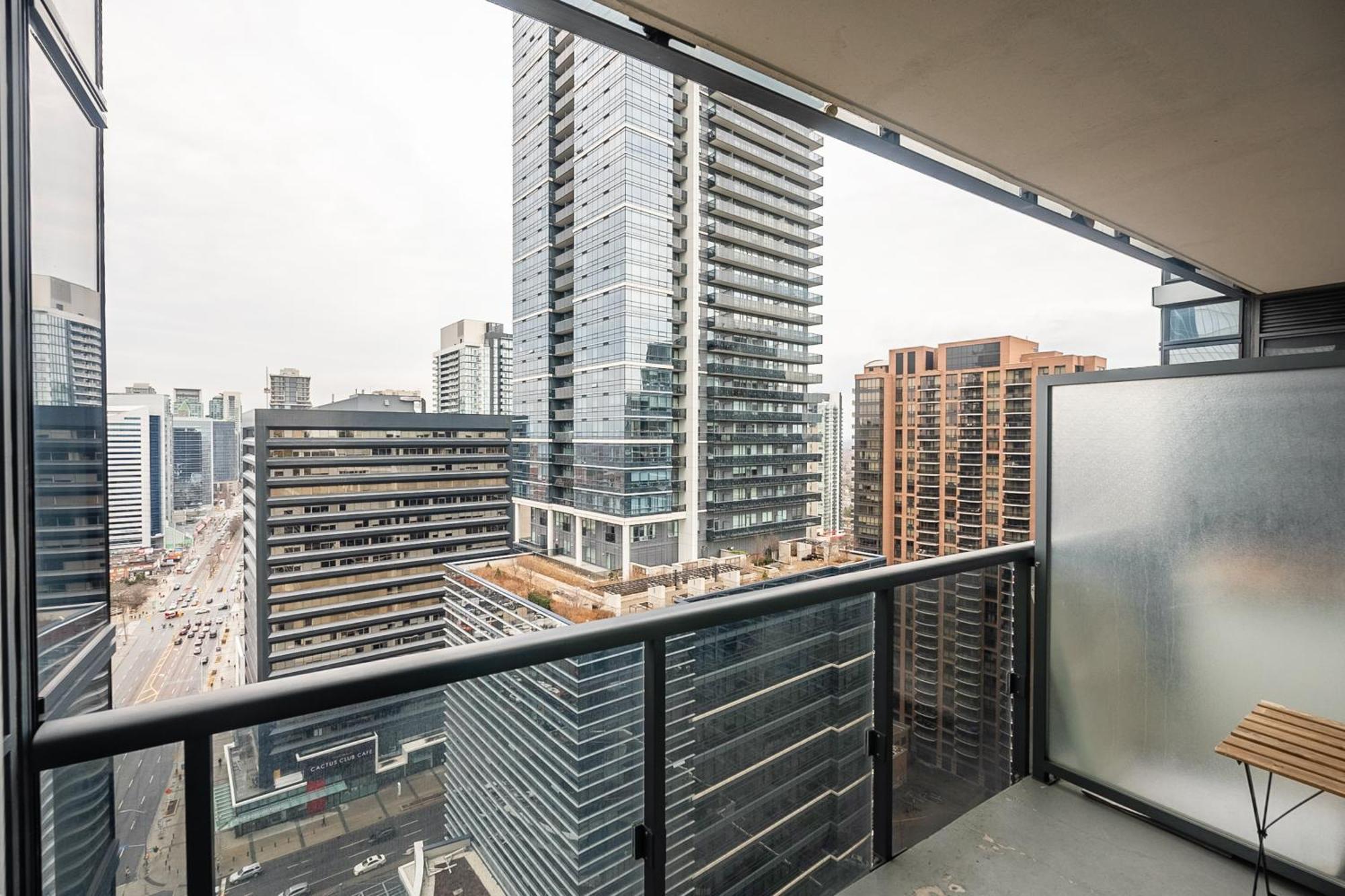 Globalstay Modern Apartments In North York Skyscraper トロント エクステリア 写真