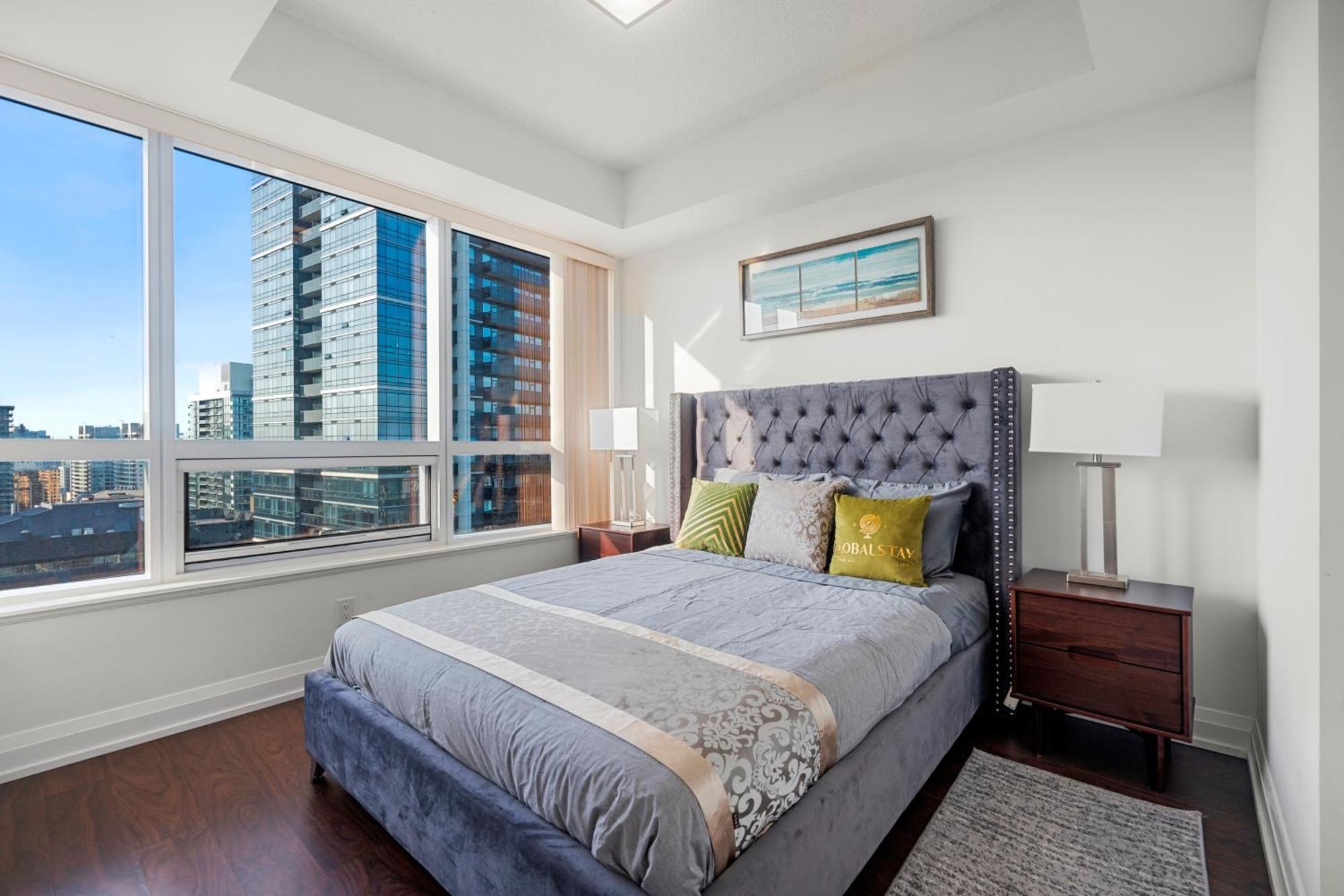 Globalstay Modern Apartments In North York Skyscraper トロント エクステリア 写真