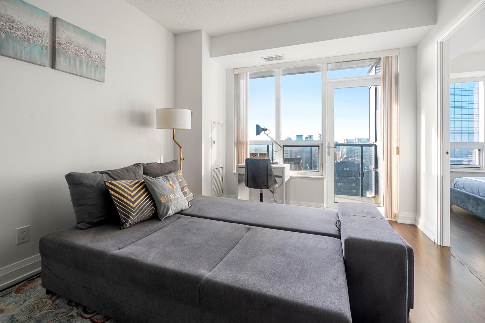 Globalstay Modern Apartments In North York Skyscraper トロント エクステリア 写真