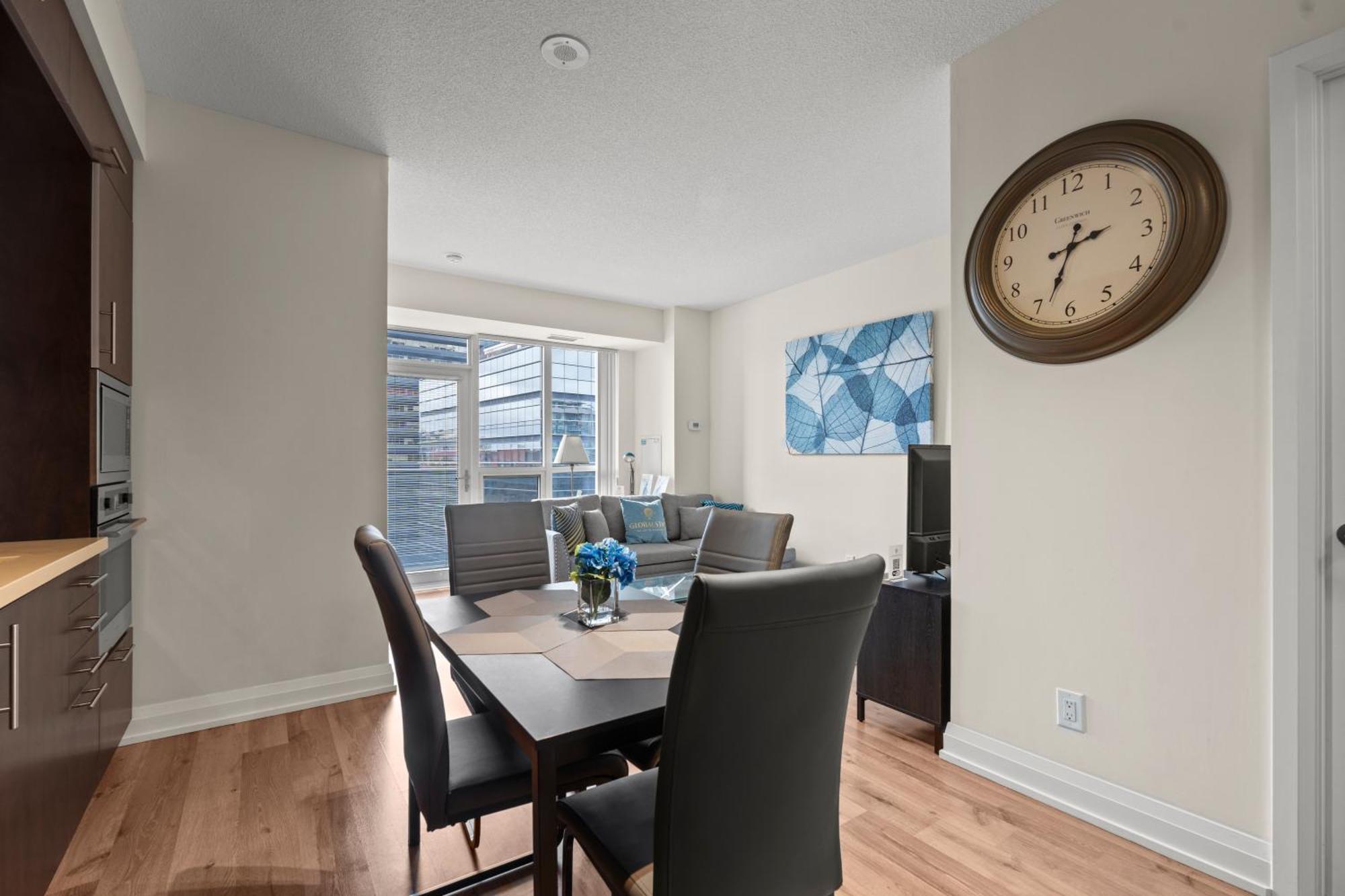 Globalstay Modern Apartments In North York Skyscraper トロント エクステリア 写真